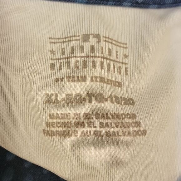 Milwaukee Brewers Genuine Merchandise Short Sleeve Tee Shirt size XL - Picture 6 of 7